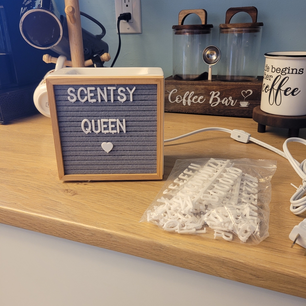 Scentsy Letter Board Warmer with Light Wood Frame